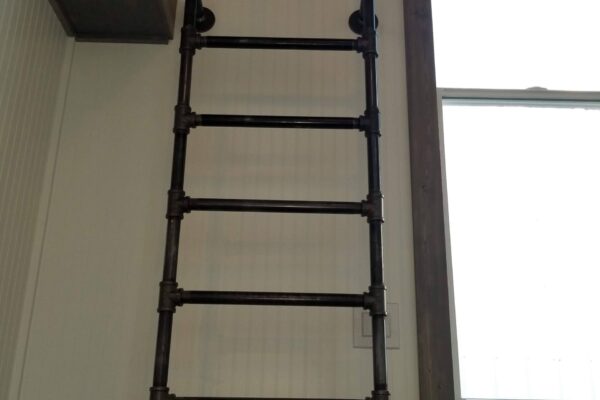 Fixed Metal ladder