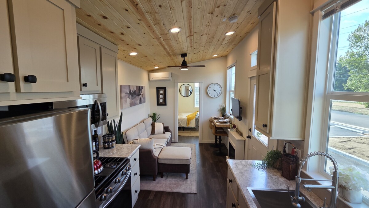 Small Homes for Seniors: A Comfortable, Affordable Way to Live Independently